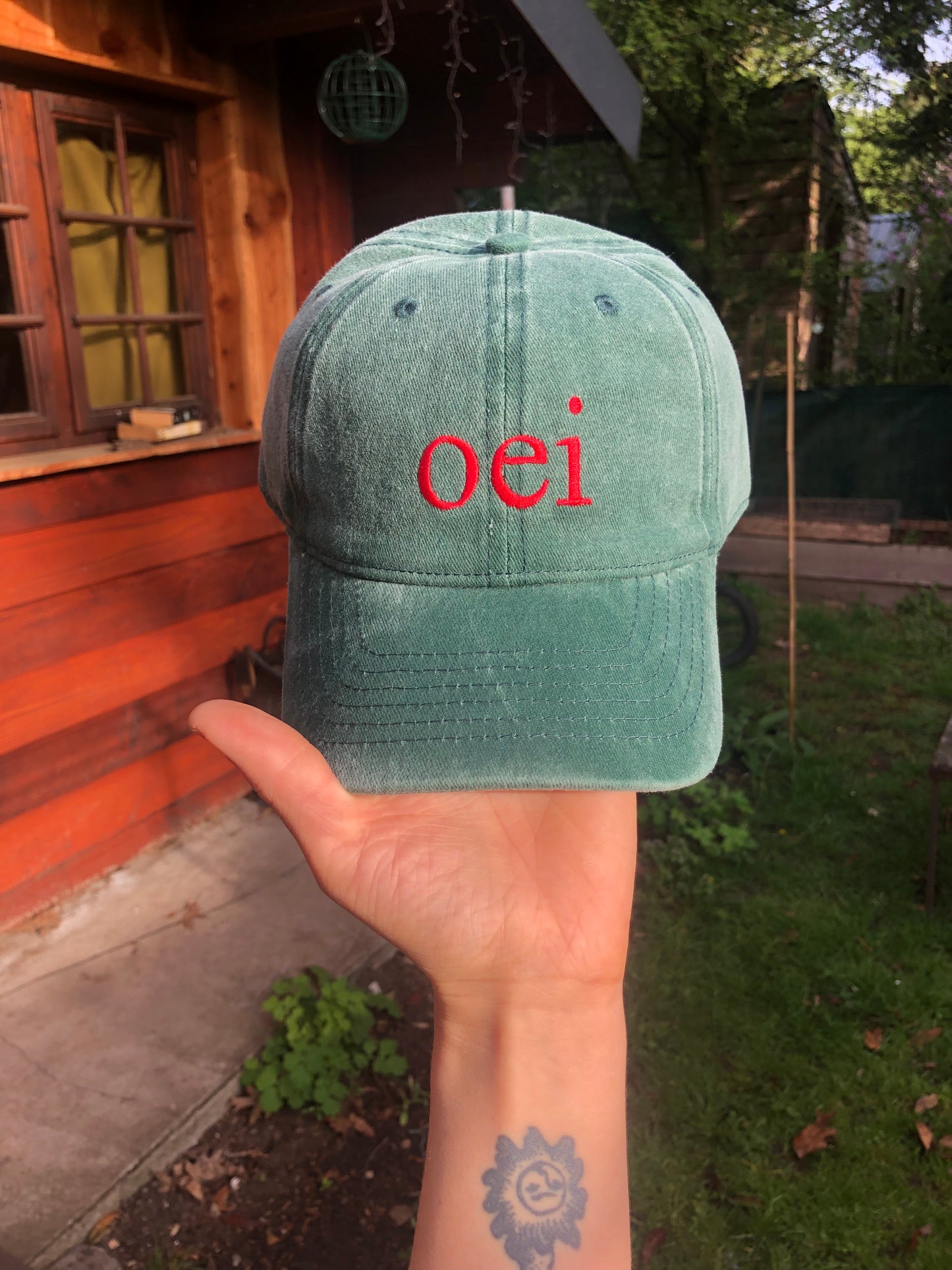 SALE OEI pet