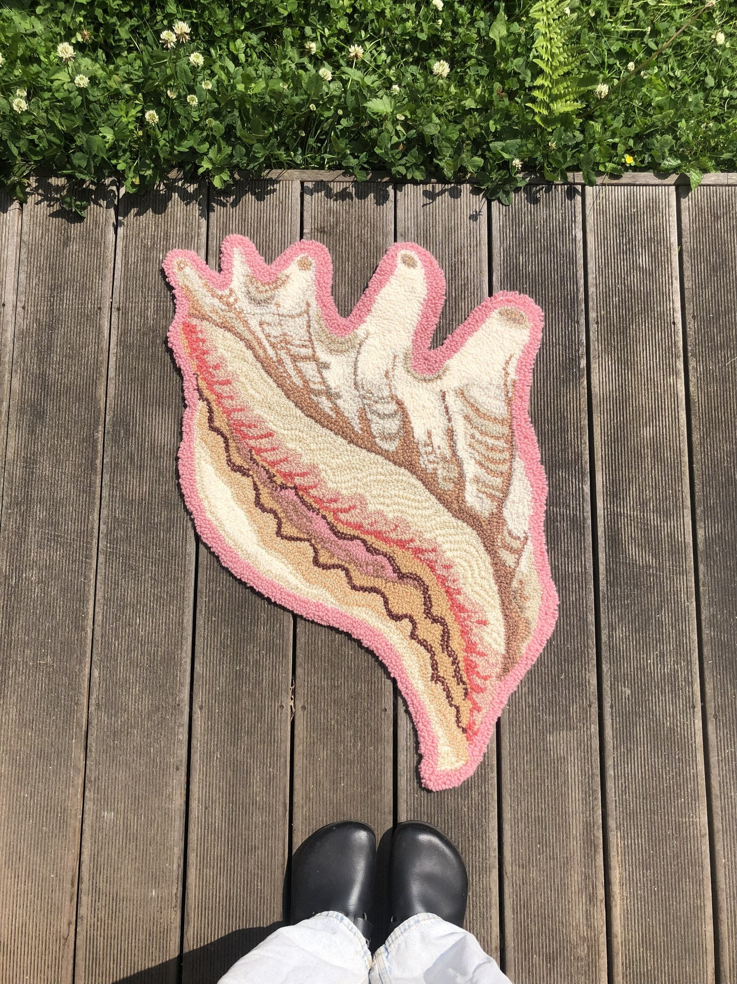 SheShell Rug